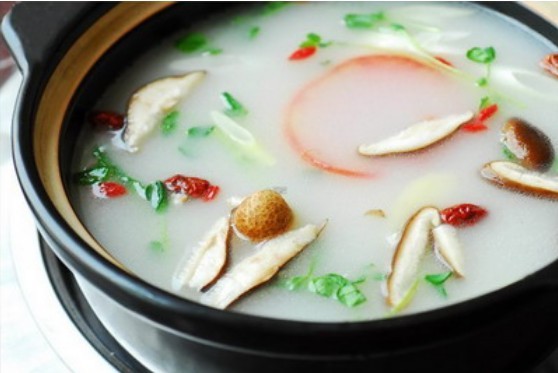 久煮的火鍋湯有毒?牢記5招吃火鍋解饞不傷身