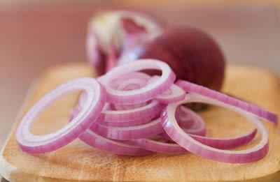 一顆洋蔥8味藥 防病功效要知道