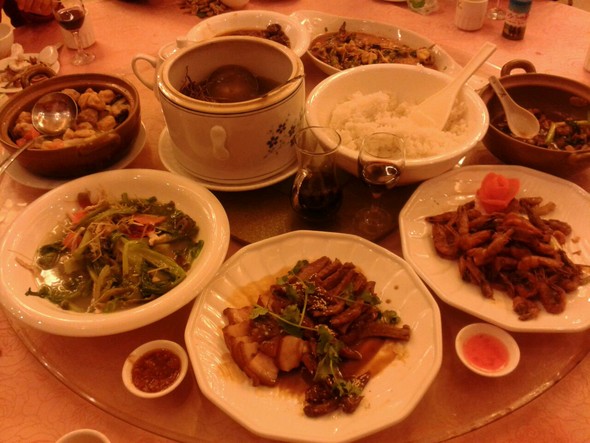 晚餐危機來臨:吃太多太晚種類少損健康