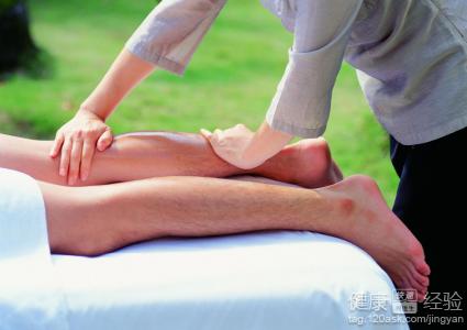 按健康穴位助你坐著保健