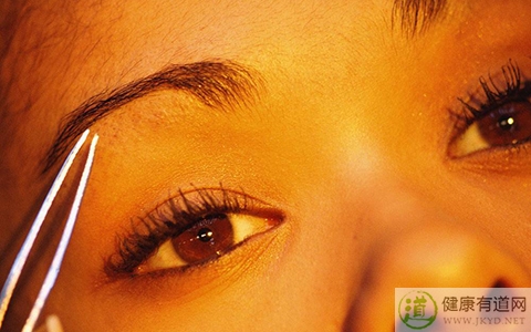 洗眉毛多少錢 洗眉毛多少錢