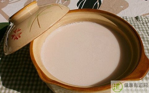 苦杏仁有毒嗎 苦杏仁有毒嗎