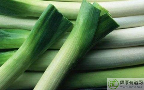 蔥不能和什麼一起吃_蔥和什麼相克 蔥不能和什麼一起吃_蔥和什麼相克