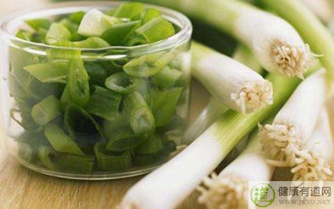 蔥不能和什麼一起吃_蔥和什麼相克 蔥不能和什麼一起吃_蔥和什麼相克
