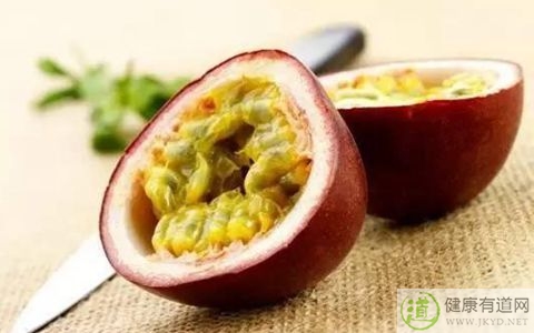 百香果不能和什麼一起吃_百香果和什麼相克 百香果不能和什麼一起吃_百香果和什麼相克