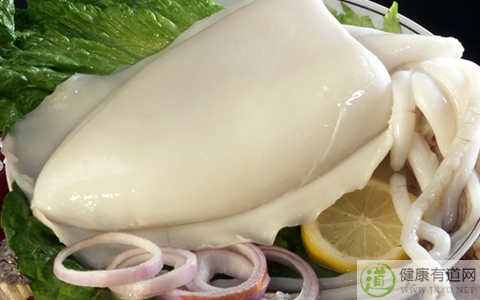 墨魚不能和什麼一起吃_墨魚和什麼相克 墨魚不能和什麼一起吃_墨魚和什麼相克