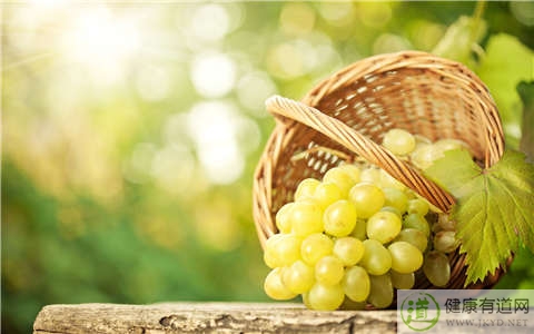 葡萄不能和什麼一起吃_葡萄和什麼相克 葡萄不能和什麼一起吃_葡萄和什麼相克