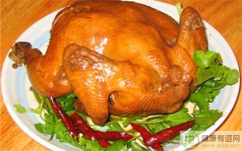 雞不能和什麼一起吃_雞和什麼相克 雞不能和什麼一起吃_雞和什麼相克