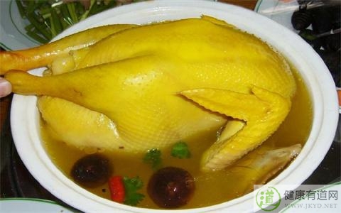 雞不能和什麼一起吃_雞和什麼相克 雞不能和什麼一起吃_雞和什麼相克