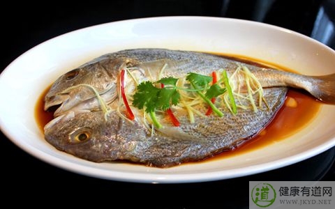 魚哪些部位不能吃 魚哪些部位不能吃