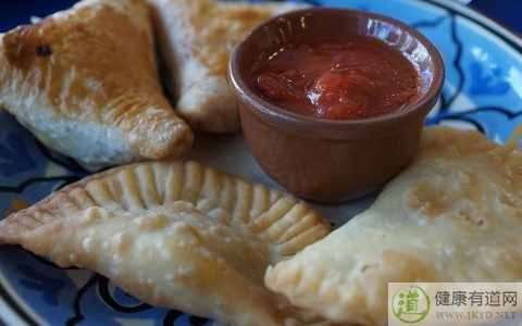 冬至為什麼要吃餃子 冬至為什麼要吃餃子