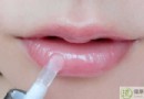 冬季護唇全攻略：告別乾裂、暗沉與唇紋的完整保養指南