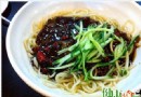 夏至吃麵怎麼吃？四款經典麵食食譜：炸醬麵、重慶小麵、刀削麵、韓式冷麵