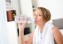 飲用純淨水會形成酸性體質?權威專家闢謠:毫無科學依據