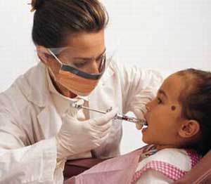 孩子老是扁桃體發炎,要不要切?